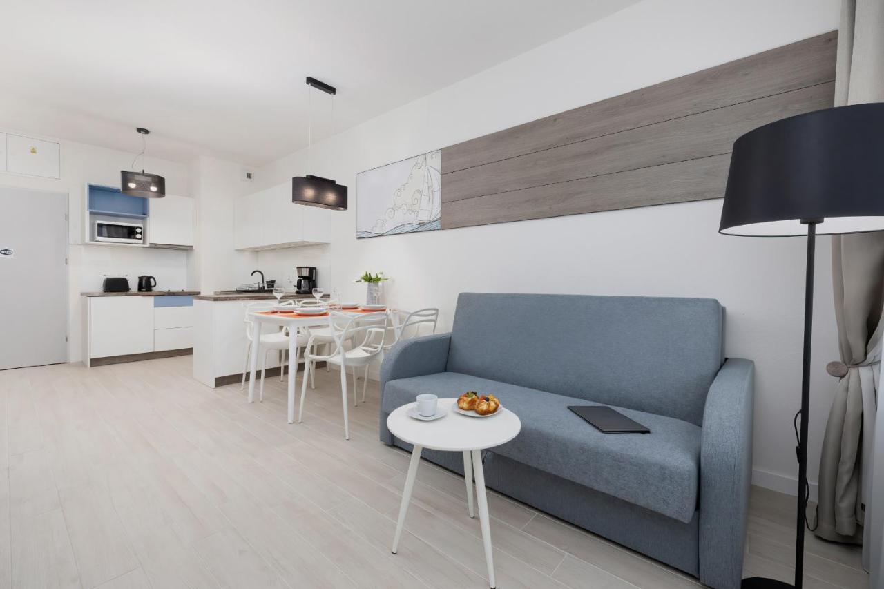 Apartamenty Aquamarina Onyx By Noclegi Renters Мендзиздрое Екстериор снимка