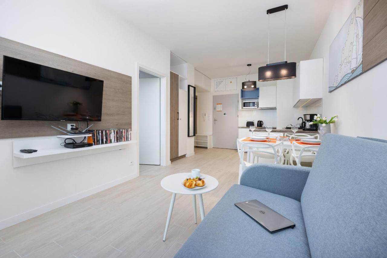 Apartamenty Aquamarina Onyx By Noclegi Renters Мендзиздрое Екстериор снимка